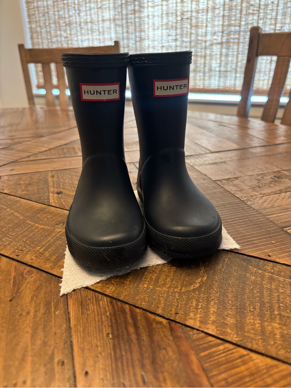 Kids Hunter Rain Boots US 7B/8G worn just a few times